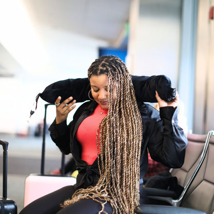 3.0+ Pack More Mini Pump and Neck Pillow Bundle